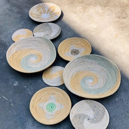 Seagrass Wall Hanging Plates